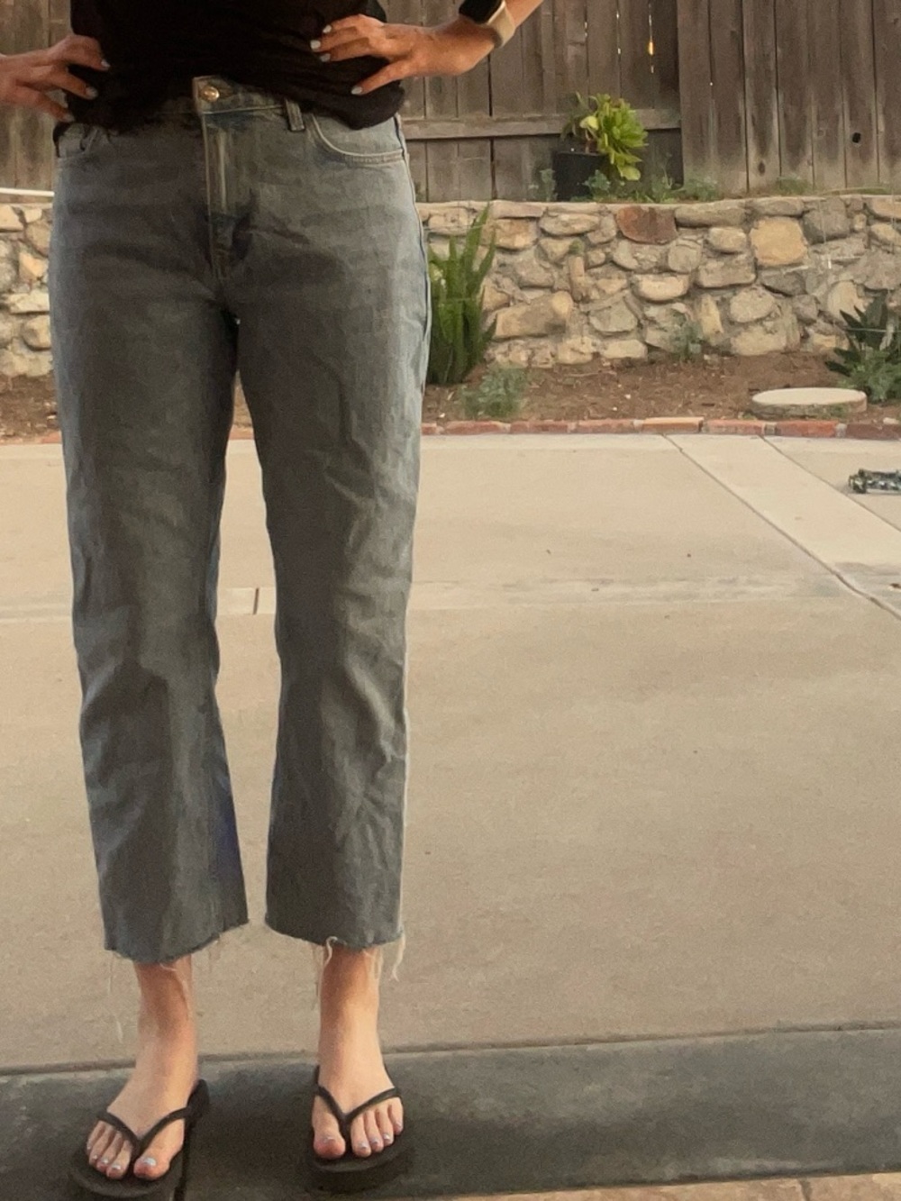 Topshop Cropped Straight-Leg Jeans in Light Blue Wash